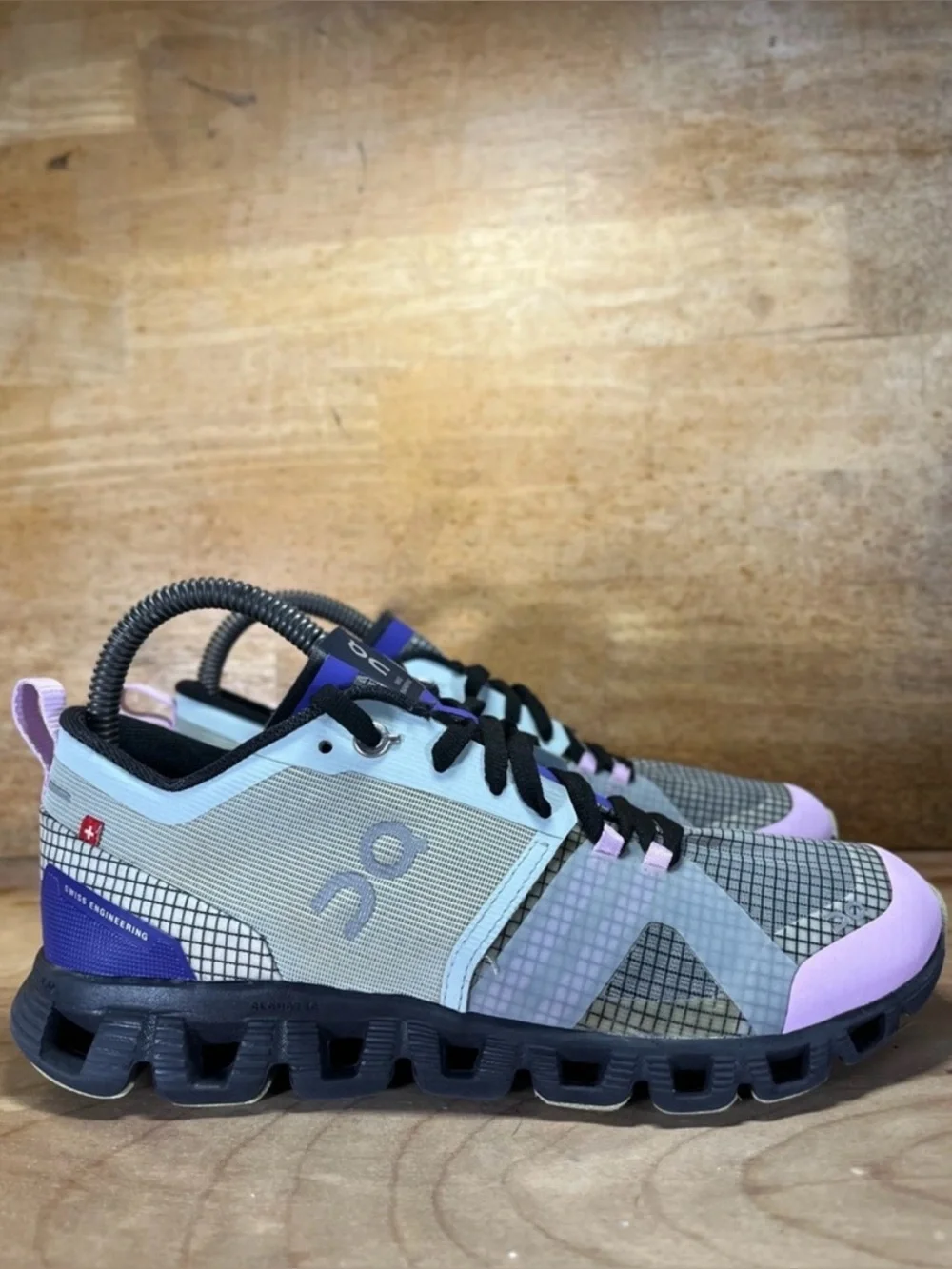 On Cloud X Shift LIGHTWEIGHT Womens Size 7 Running Shoes Sneakers Gray Purple - Picture 1 of 9